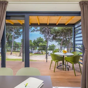 Prázdninový areál Arena Indije Mobile Homes, Banjole
